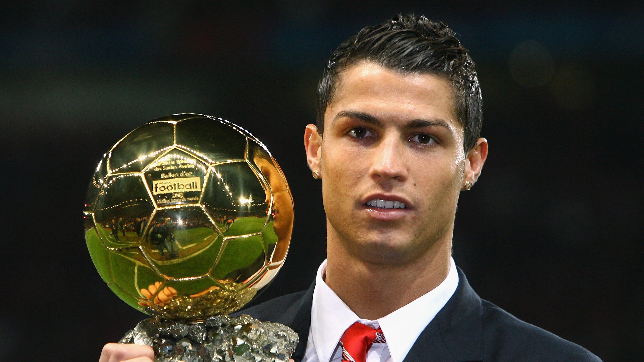 爱游戏体育（AYX）官方APP下载-专业俱乐部转型为足球学院推动系统培养，足球俱乐部培训业务方案